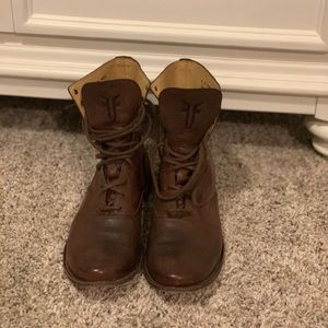 Frye woman’s boots size 9